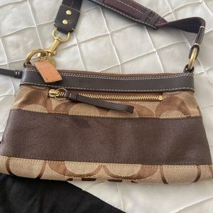 Brown coach bag perfect condition